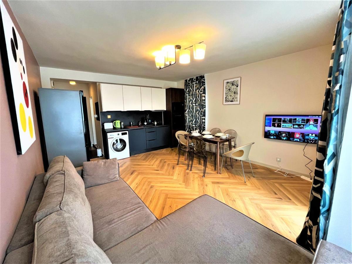 Bravo 5 Holiday Home Slântsjev Brjag Eksteriør bilde